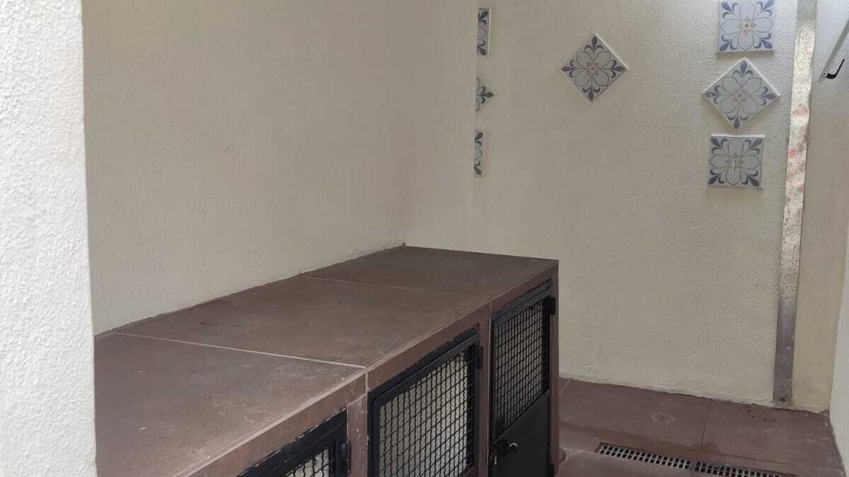 Jau House | House 3 - Students' Square - comfort 200m from Amaral Carvalho Hospital