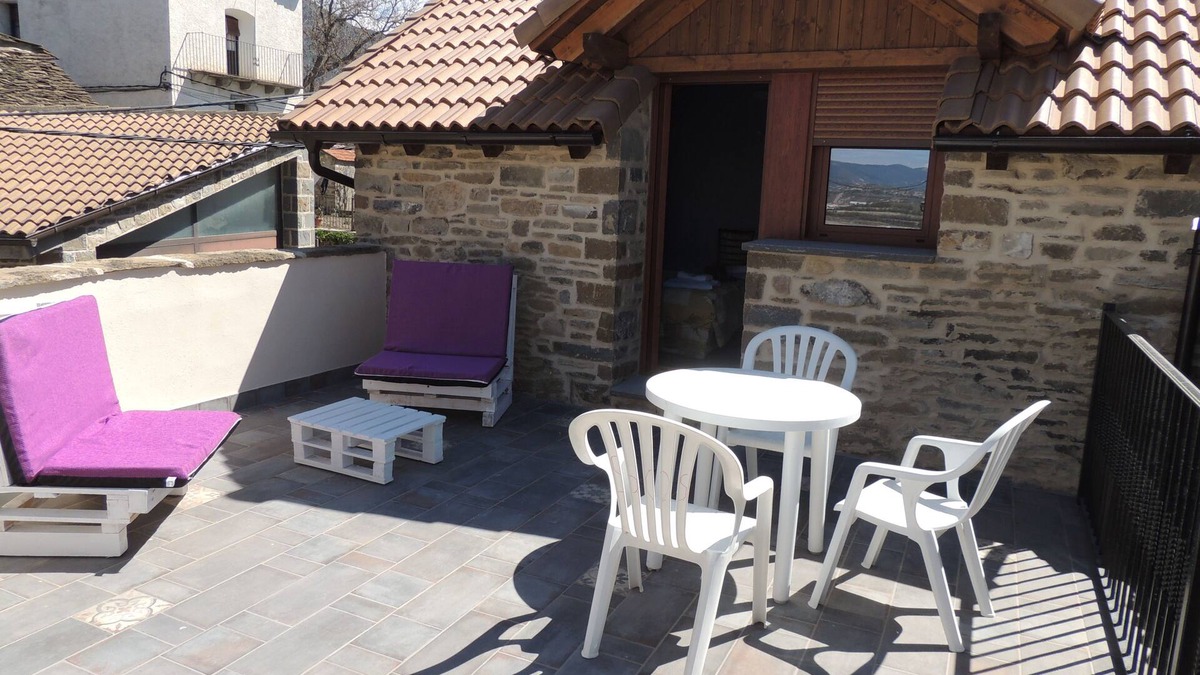 Abena House | HOUSE 1.5 KM FROM SABIÑANIGO IDEAL FOR FAMILIES