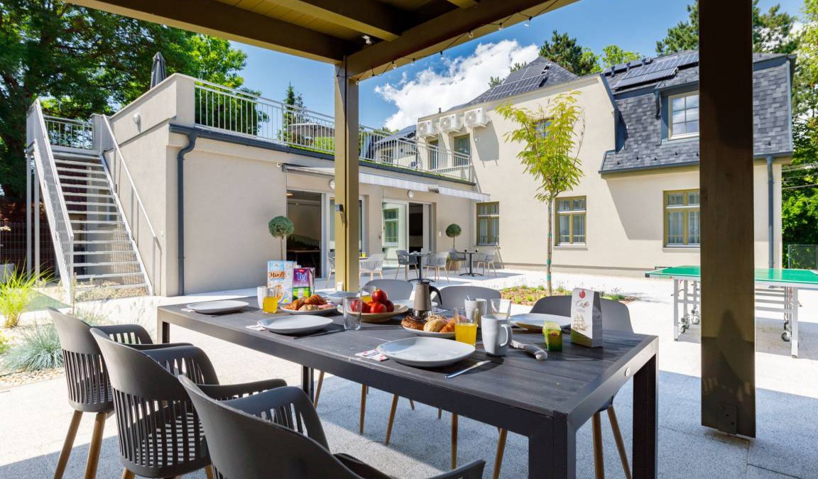 Balatonszarszo House | House ∙ 1 bedroom ∙ 12 guests