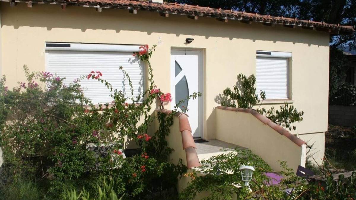Mucchitone House | House 10 minutes from Porto-Vecchio in a hamlet. 20 minutes from Figari SC.