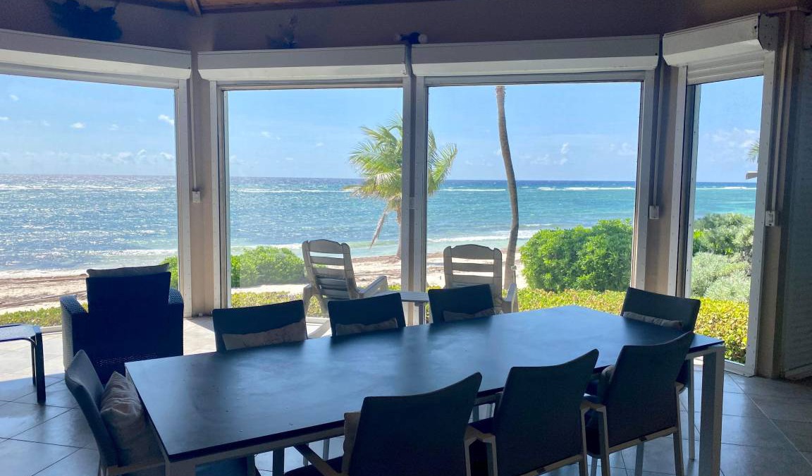 Bodden Town House | House ∙ 3 bedrooms ∙ 12 guests