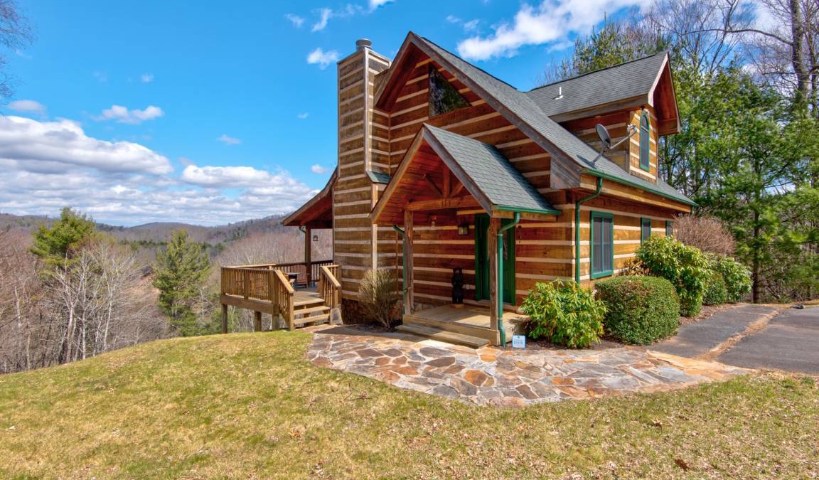 Boone House | House ∙ 3 bedrooms ∙ 12 guests