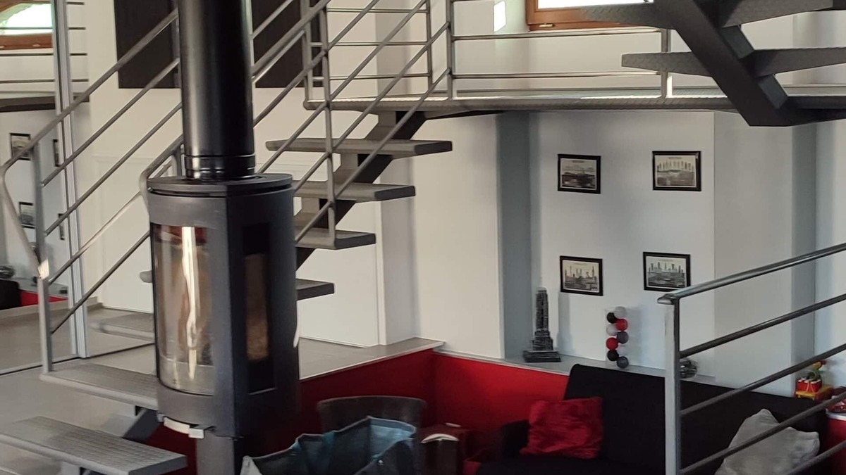 La Quinte House | House 30 minutes from Le Mans 24-hour race track