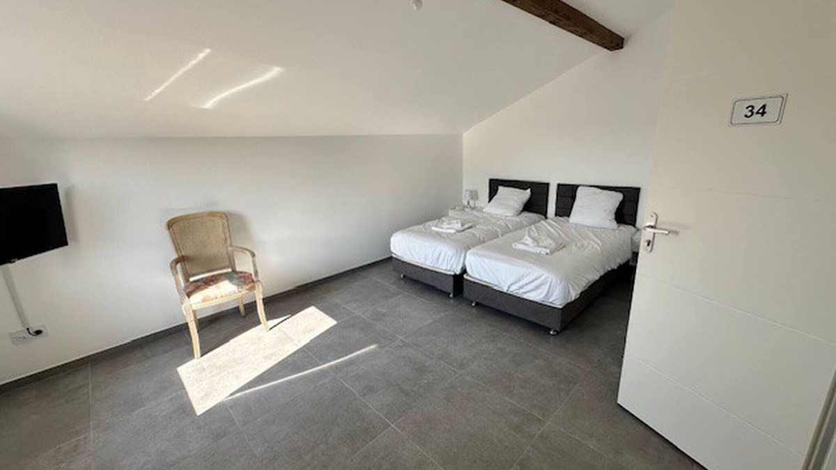 Satolas-et-Bonce Apartment | House 30 With 5 Bedrooms Lechaffardcom