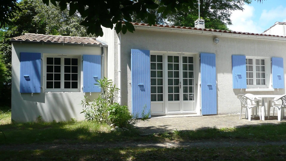 La Bree-les-Bains House | House 30m from the sandy beach of La Brée Les Bains