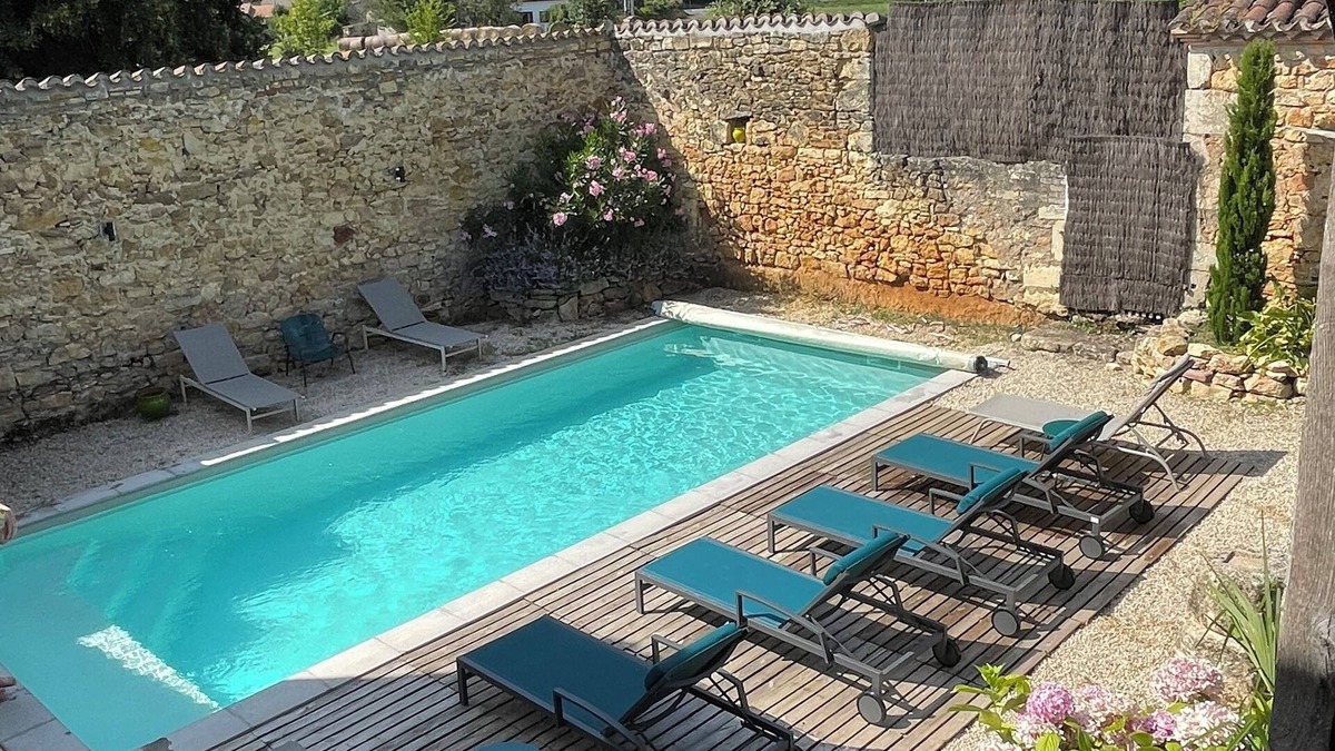 Fumel House | House 4 bedrooms heated pool Fumel Vallée du lot