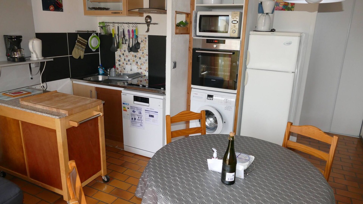 Clohars-Carnoet House | House(42m2) with pool and beach