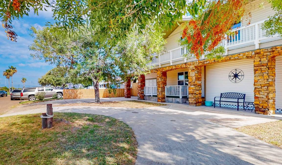 Port Isabel House | House ∙ 5 bedrooms ∙ 15 guests