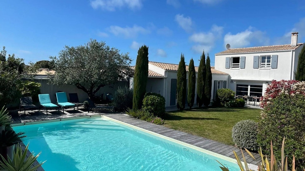 La Bree-les-Bains Villa | House 5* - near sea - swimming pool & garden - La-Brée-Les-Bains (Oléron)