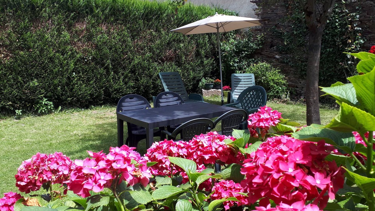 Saint-Mamet House | House 70 m2 near thermal baths, gondola (1.5km)