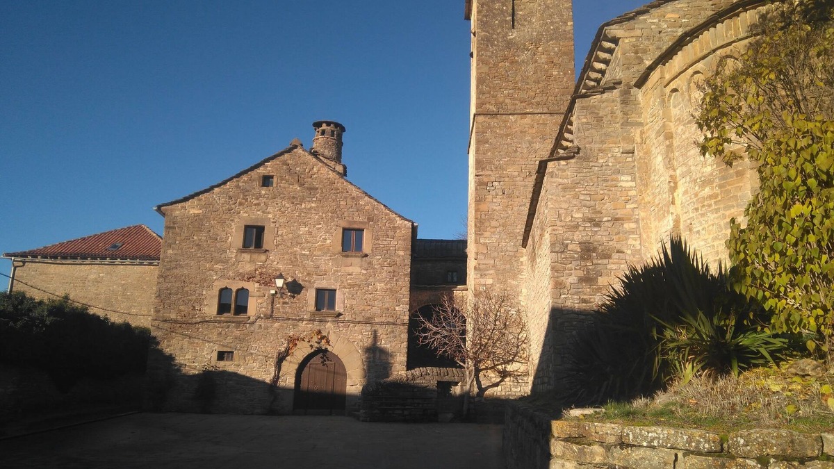 Jaca House | House-abbey of Banaguás