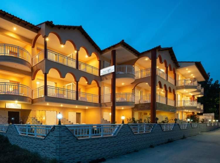 Kalamitsi Hotel | House Aggeliki