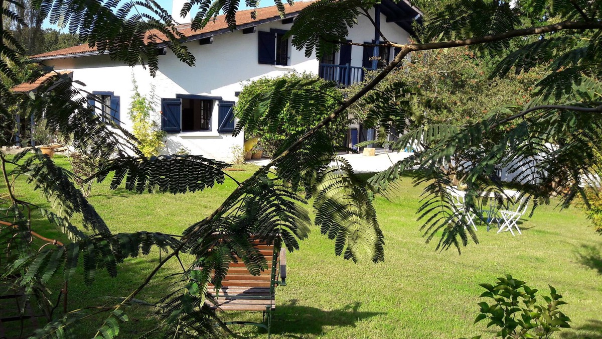 Ahetze House | House Ahetze, swimming pool, garden, sea and countryside, Comfort, Calm