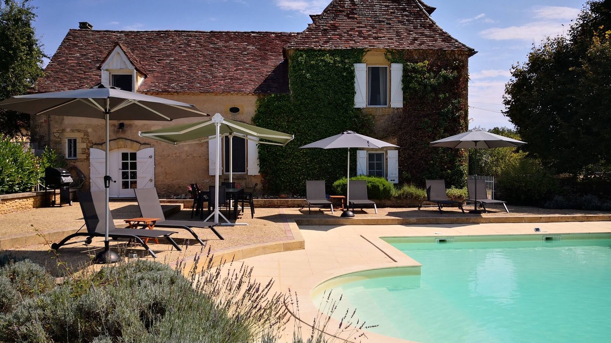 Pezuls House | House and gite with heated private pool
