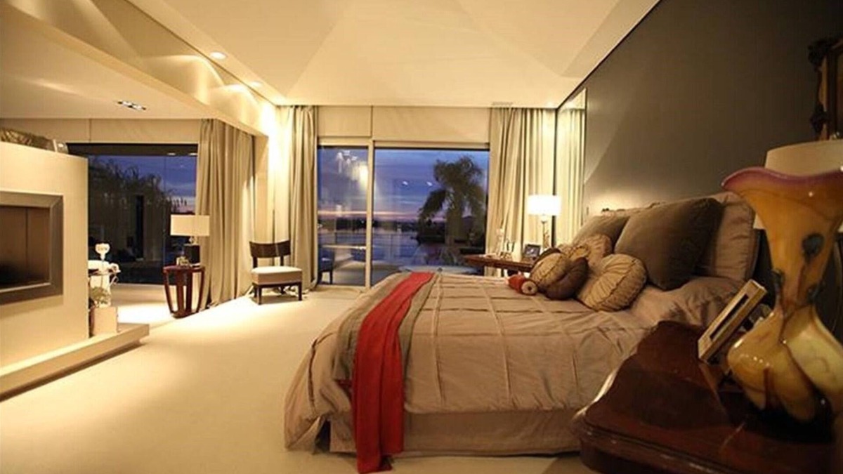 Nordelta House | House with great views to the Bahua Grande