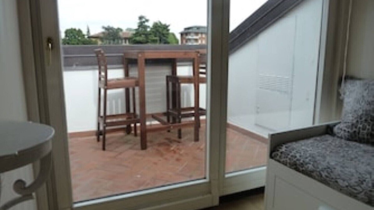 San Zeno Apartment | House Arches 1
