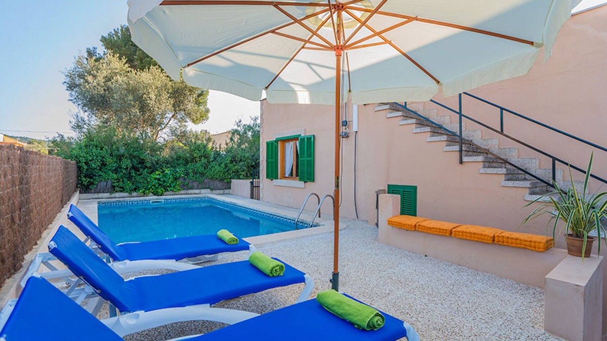 El Toro Ski Chalet | house BENESTAR with pool and air conditioner