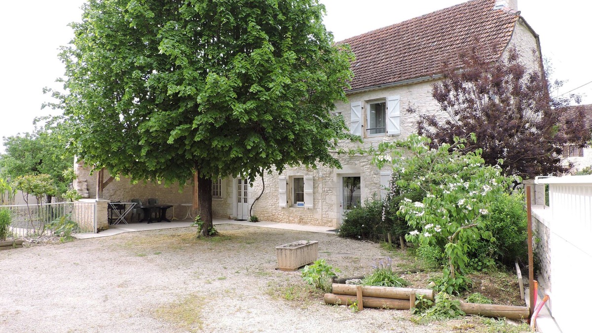 Pinsac House | House between Quercy and Périgord with indoor pool, calm and relaxing