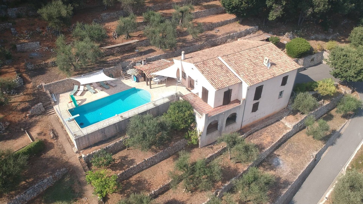 Speracedes Villa | House between sea and mountains, near Grasse, swimming pool & view to Cannes bay