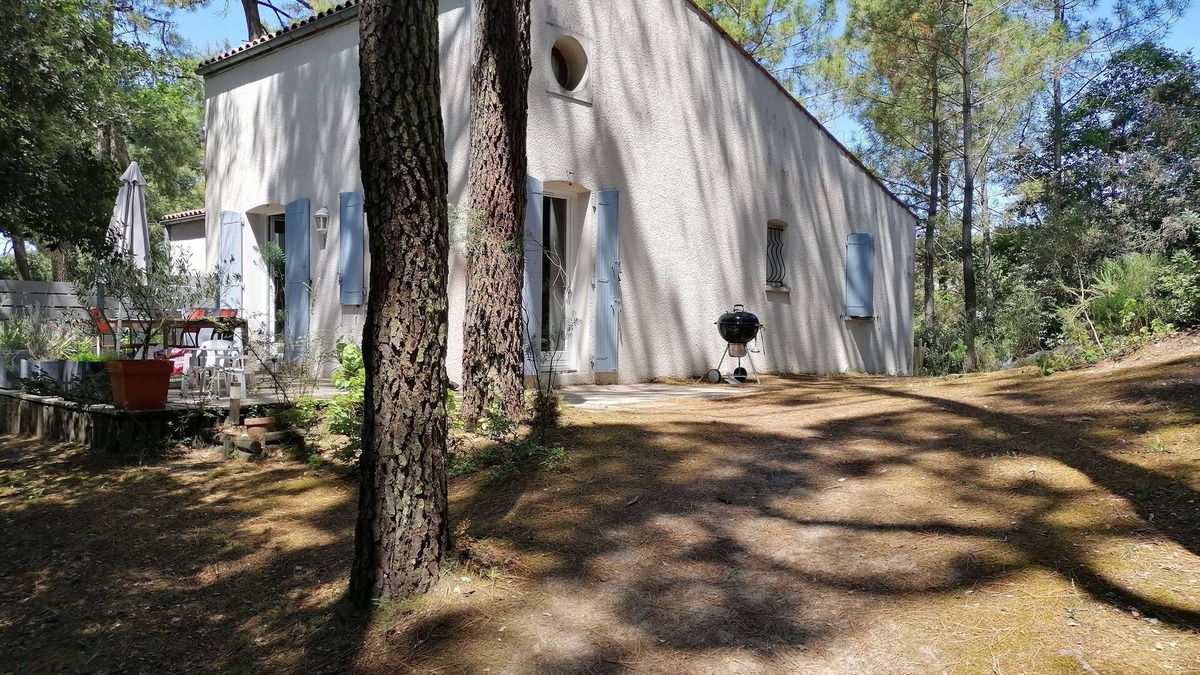 Saint-Georges-de-Didonne House | House close to the sea in a quiet residential area.