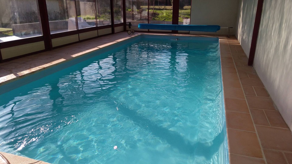 Herbignac House | House can accommodate 18 people with swimming pool and spa covered