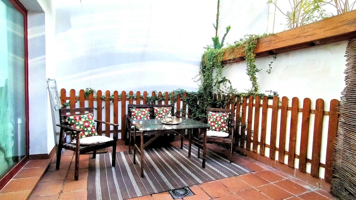 Armilla House | HOUSE closed to EVERYWHERE, METRO STOP, PARKING AT DOOR, ALL SERVICES & CONFORT