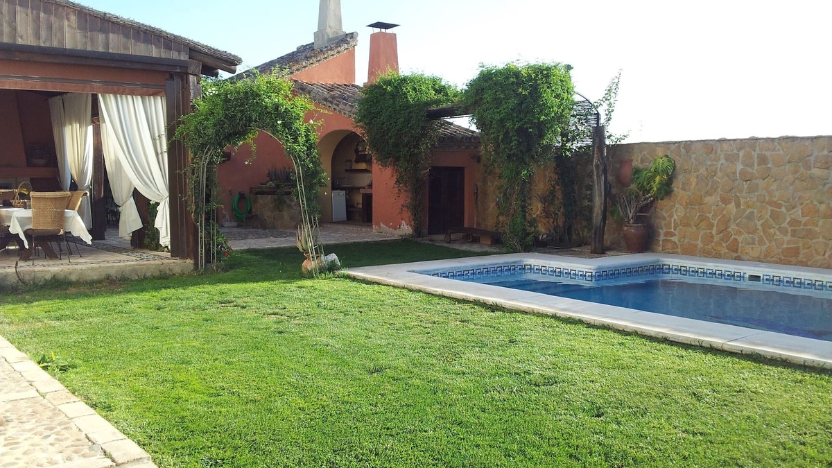 La Luisiana Villa | House Cortijo de best qualities, pool, 2 fireplaces, large barbecue, etc.