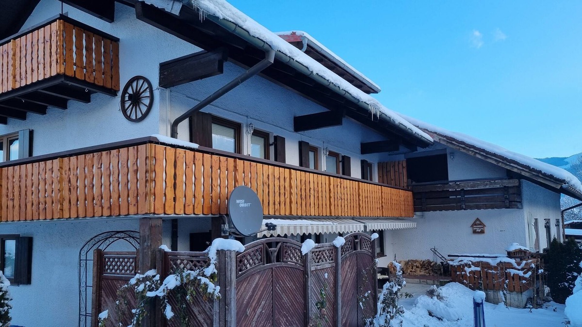 Verwaltungsgemeinschaft Hornergruppe House | House