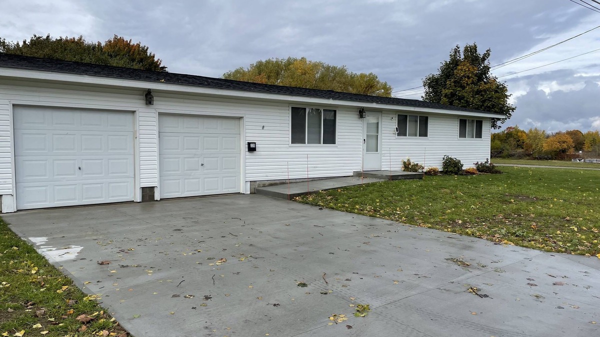 Newberry House | House - Direct access to Snowmobile and UTV trails