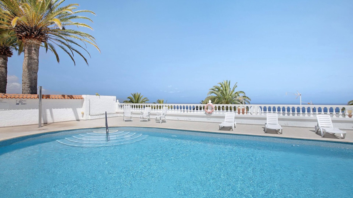 La Victoria de Acentejo House | 'House Experience Villa Violeta' with Sea View, Shared Pool and Wi-Fi
