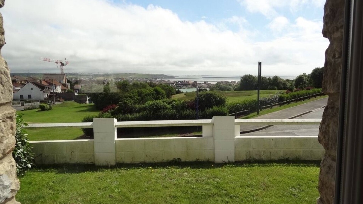Wimereux House | House: enclosed garden and terrace, magnificent sea view, 85 m2