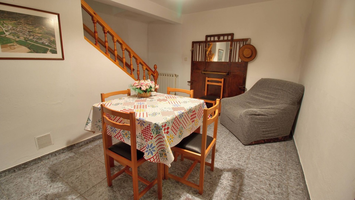 Los Valdecolmenas Cottage | House in rural environment ideal for families