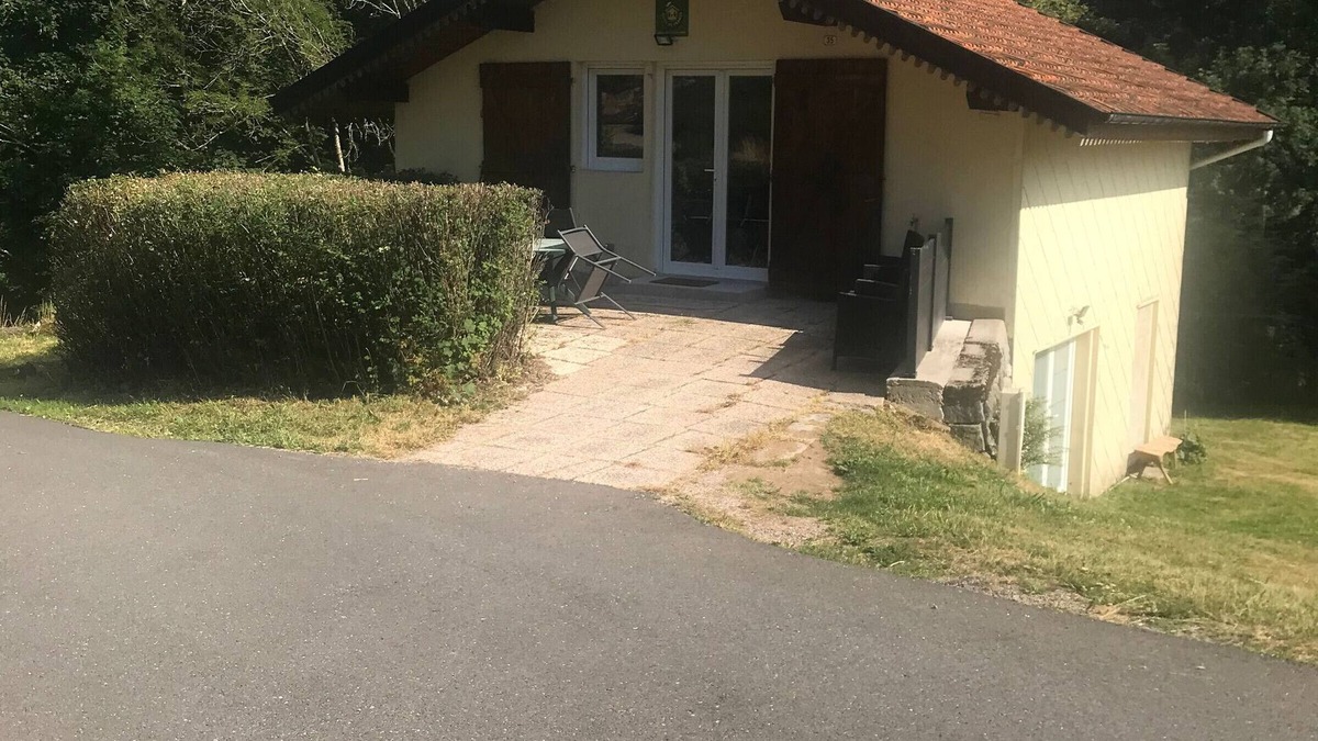 Gerardmer Cottage | House for 4 in Gérardmer between lake and mountains with terrace