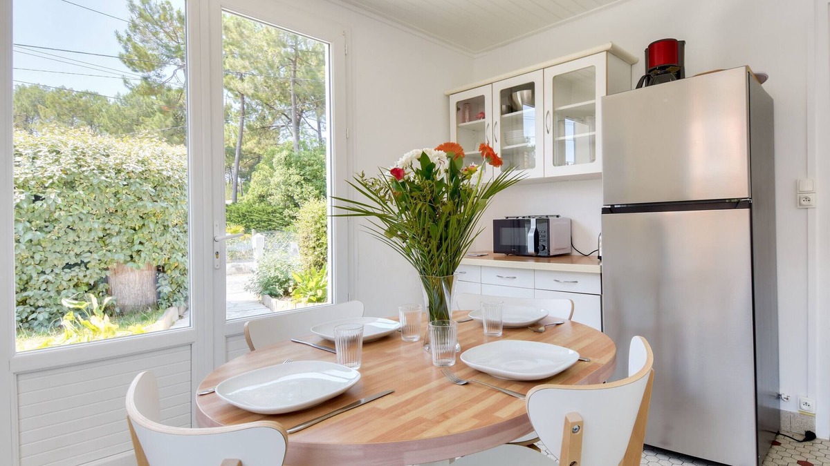 La Barre-de-Monts Ski Chalet | House for 5 between beach and forest
