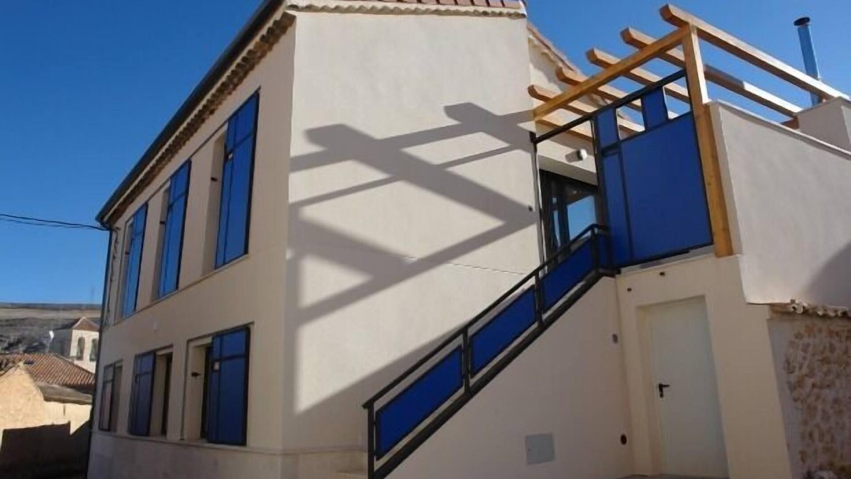 Olmos de Penafiel Cottage | House for 6-8 people with jacuzzi in the Ribera de Duero