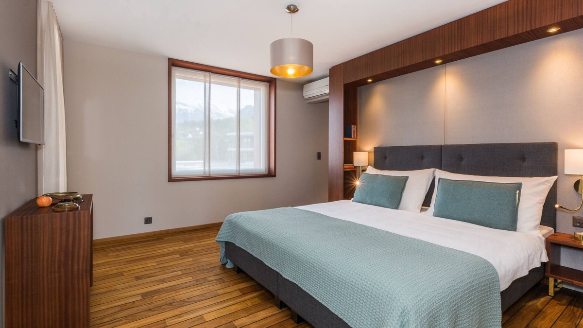 Gwatt House | House for 6 guests with 180m² in Gwatt (58188)