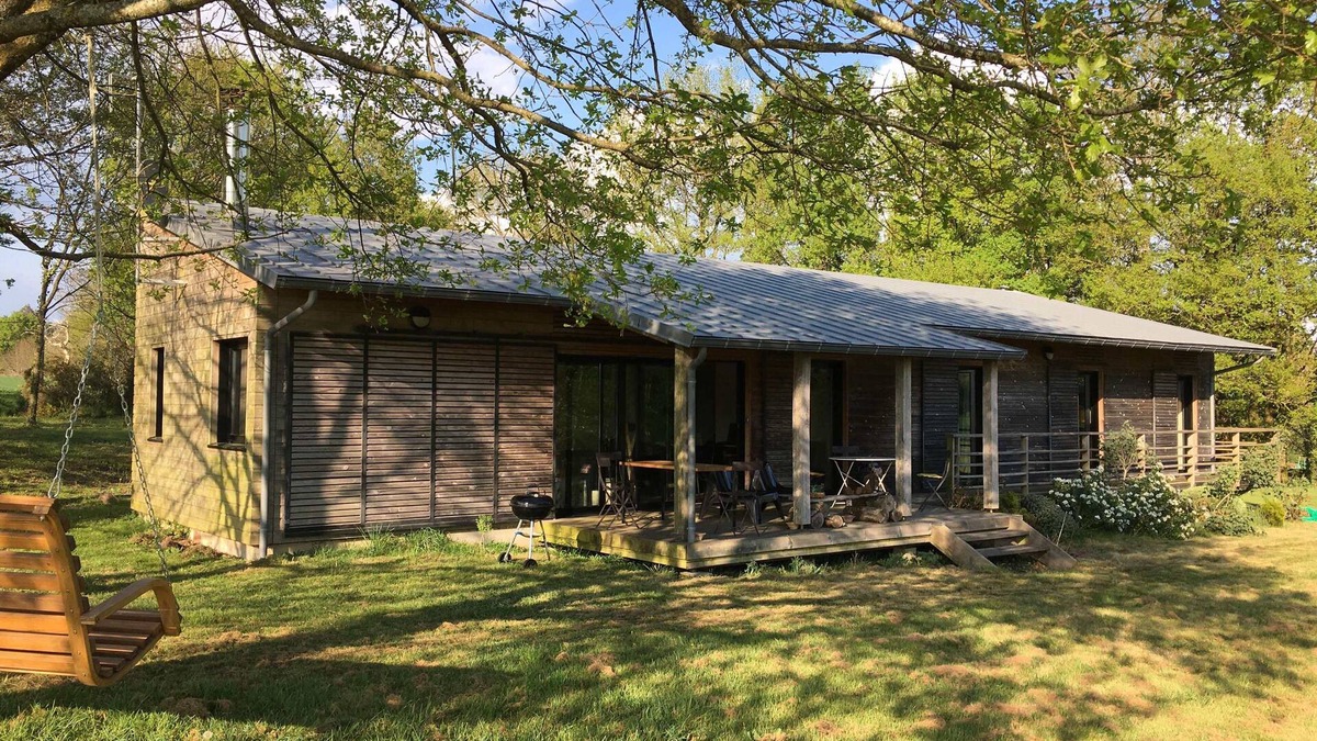 Pluherlin House | House for 6 people, swimming pool, large garden, quiet, beautiful countryside, sea 30km away