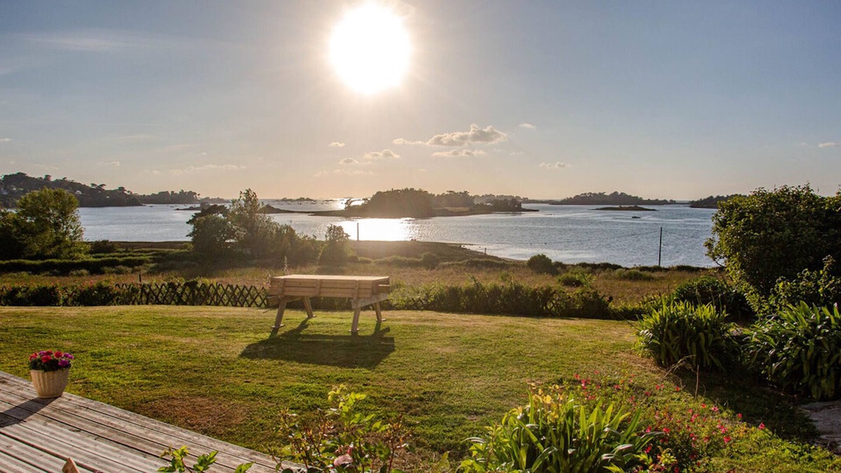 Penvenan House | House for 7 Grand Bambou - superb sea view