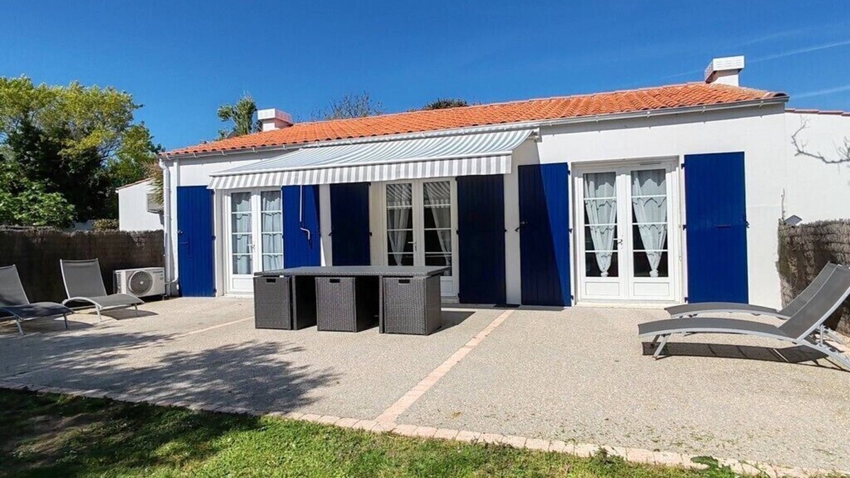Bourcefranc-le-Chapus House | House for 6 people with swimming pool and garden, 200m from the sea!