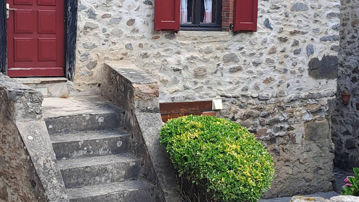 Saint-Cirgues House | House for rent by the river in a peaceful hamlet