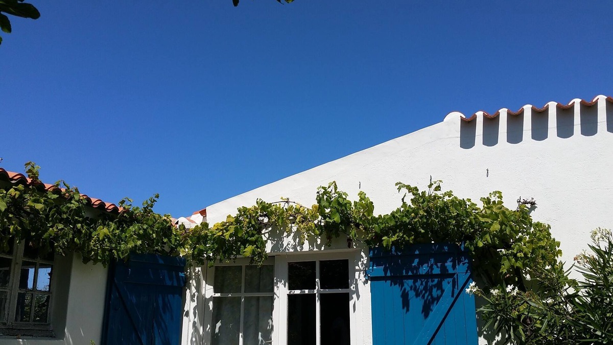 Ile d'Yeu House | HOUSE FOR RENT ILE D'YEU FACING THE SEA MAY/JUNE/JULY/SEPTEMBER