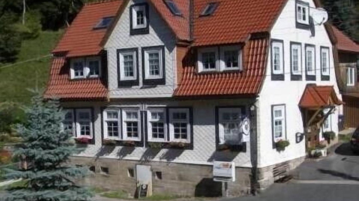 Tellerhammer House | House (former inn) suitable for up to 24 people for summer and winter!