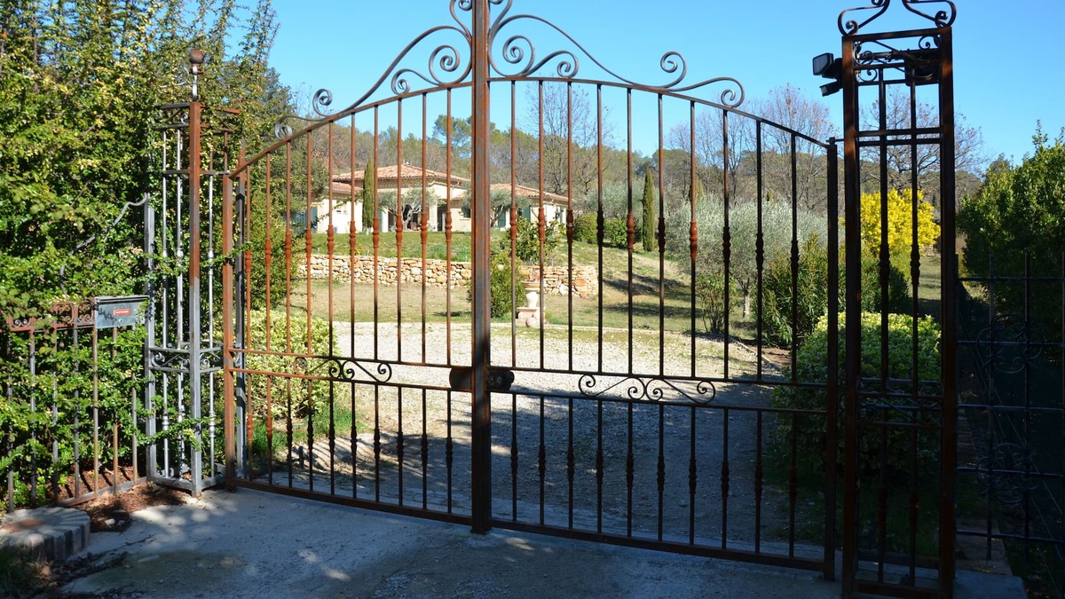 Lorgues House | House