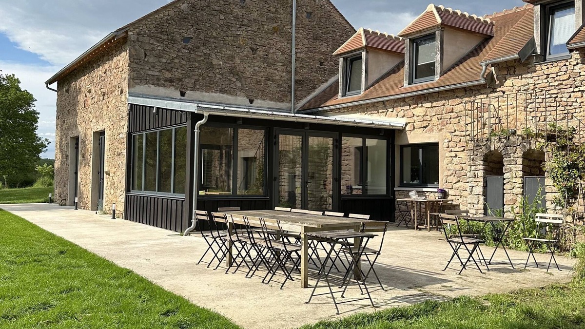 Saint-Germain-des-Champs House | House for 14 people 5 bedrooms luxury facilities