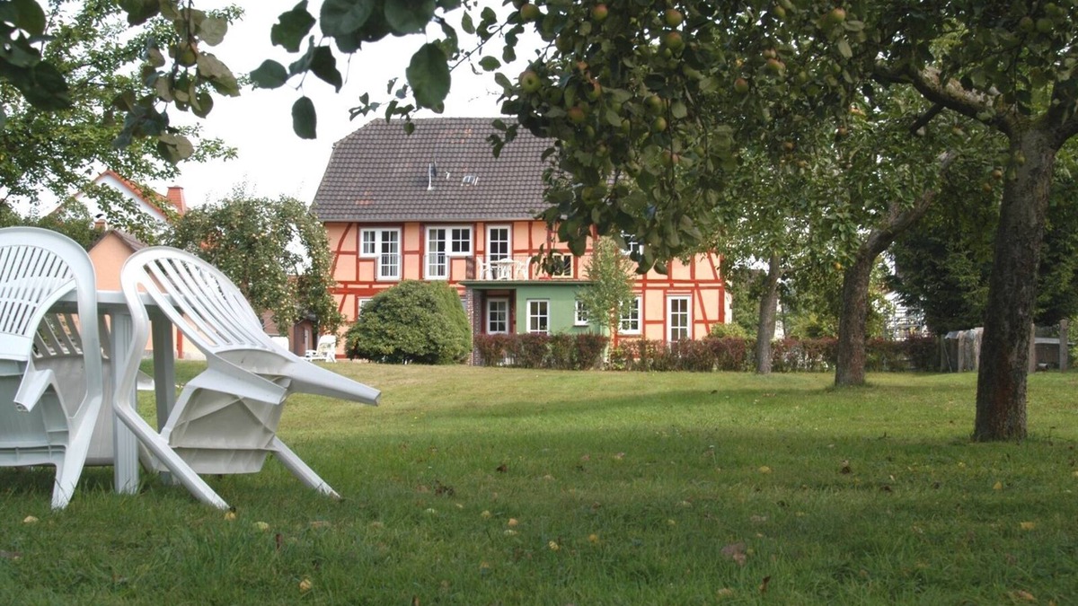 Hann. Muenden Apartment | House Froschkönig directly on the Weser