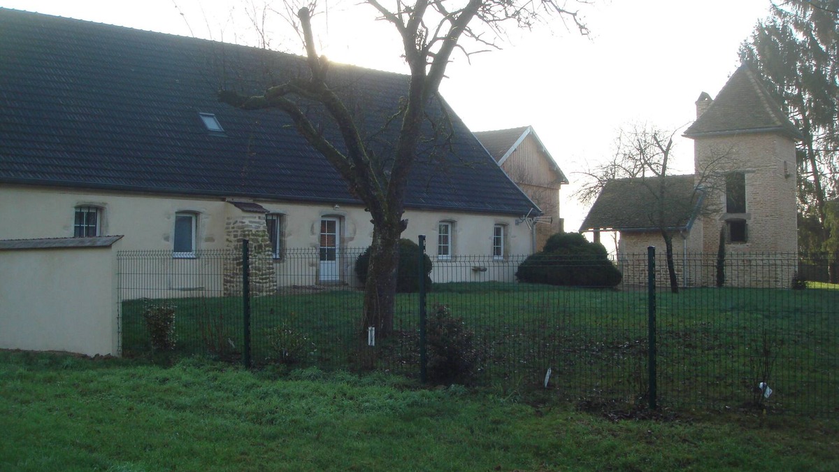 Meursanges House | house high capacity with private pool