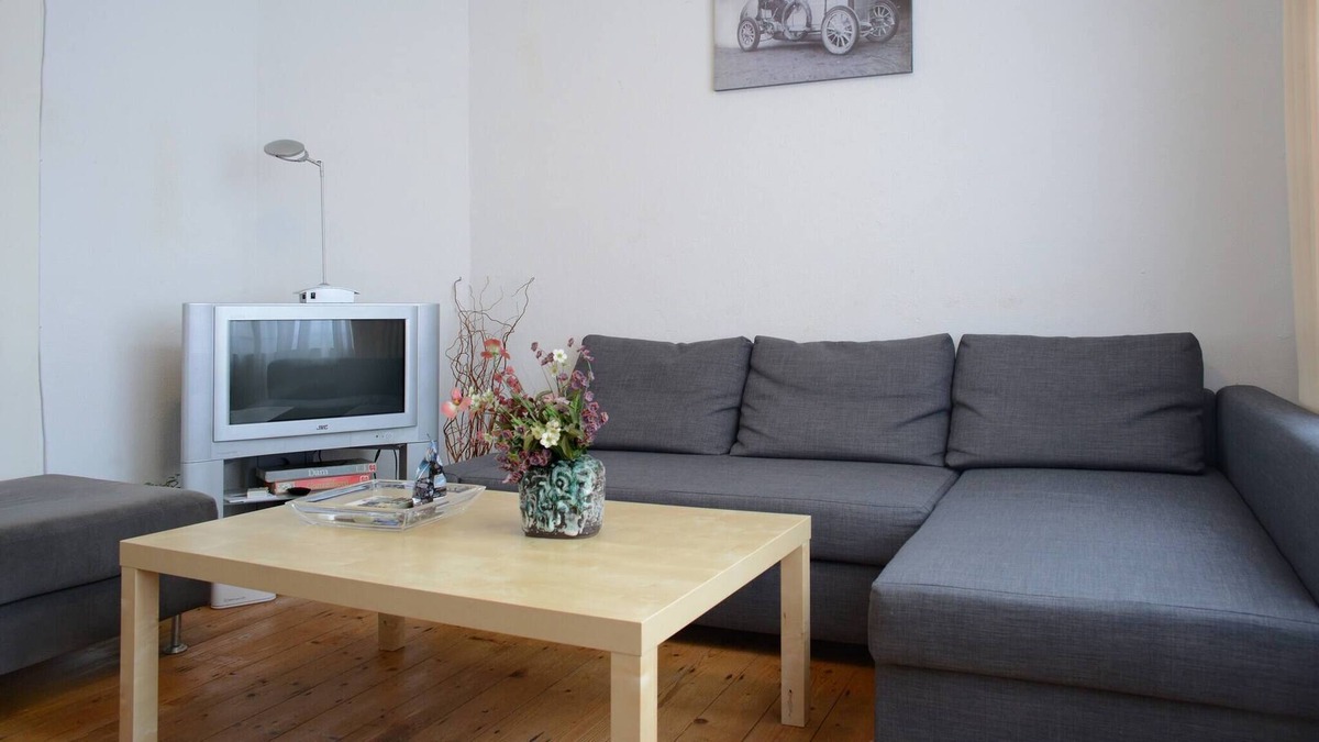 Hommert House | House Hommert 5 Large Bedrooms 10 Single Beds-Wifi