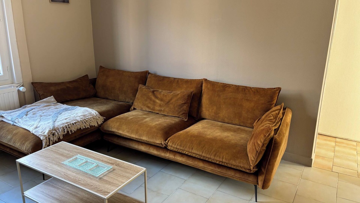 Recourt House | House ideal for family or employees 4 bedrooms, garden, garage, fireplace
