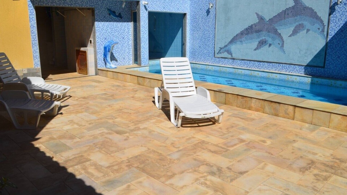 Mangaratiba House | House in cond. with private beach, 4 qtos, pool, barbecue, sauna + court.
