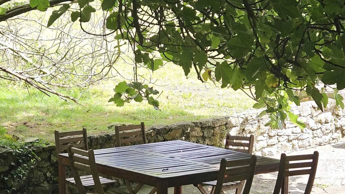 Galizano House | House in Galizano with garden